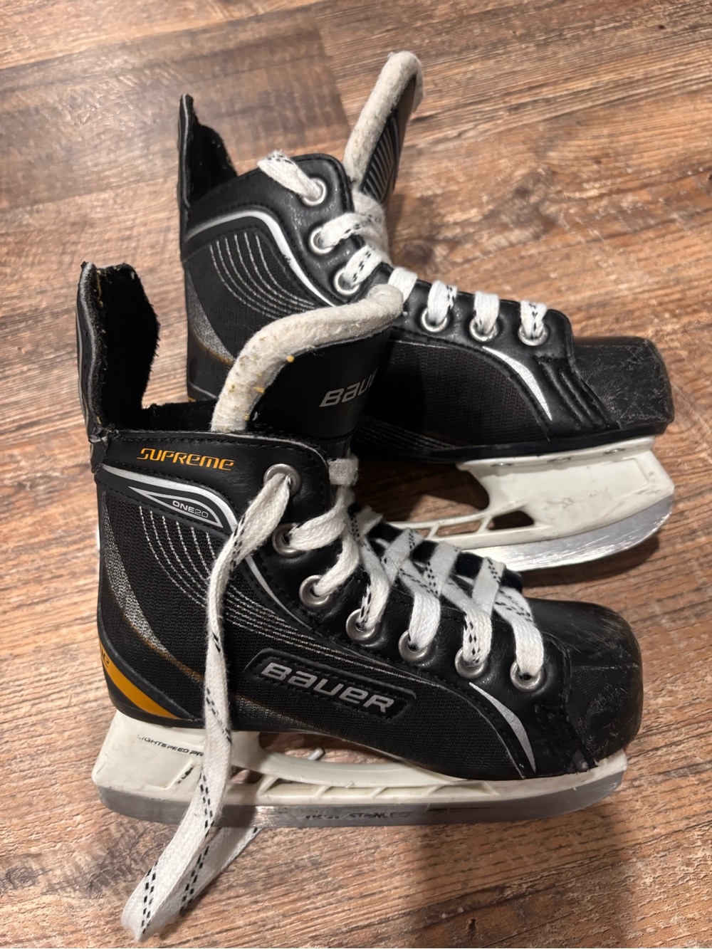 Bauer Youth Ice Skate